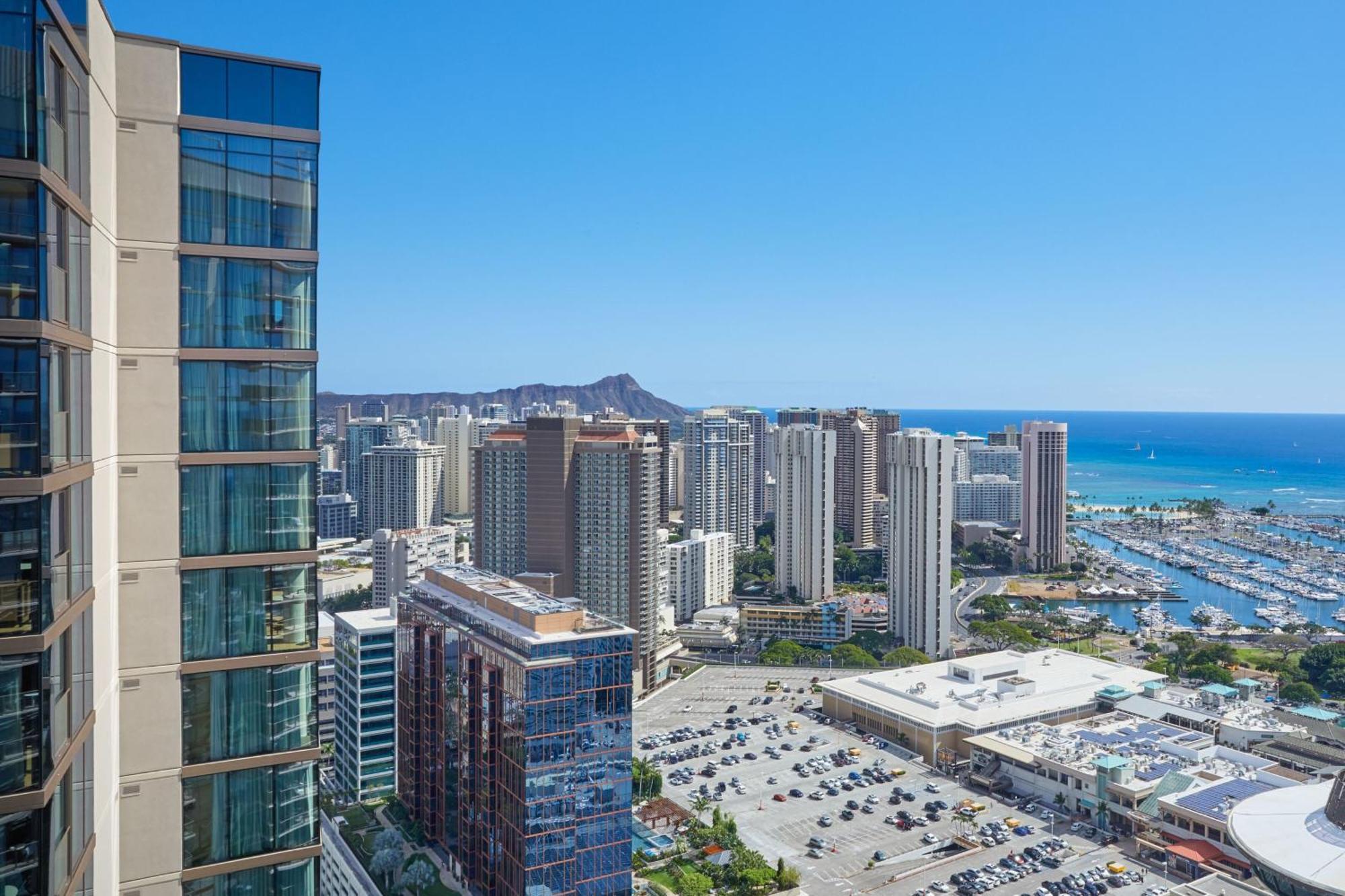 Renaissance Honolulu Hotel & Spa Экстерьер фото