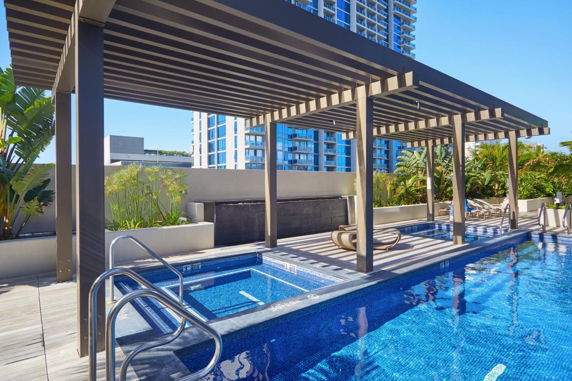 Renaissance Honolulu Hotel & Spa Экстерьер фото